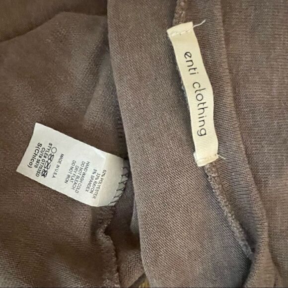 Long sleeve knit v-neck sweater (0023) - Picture 9 of 10